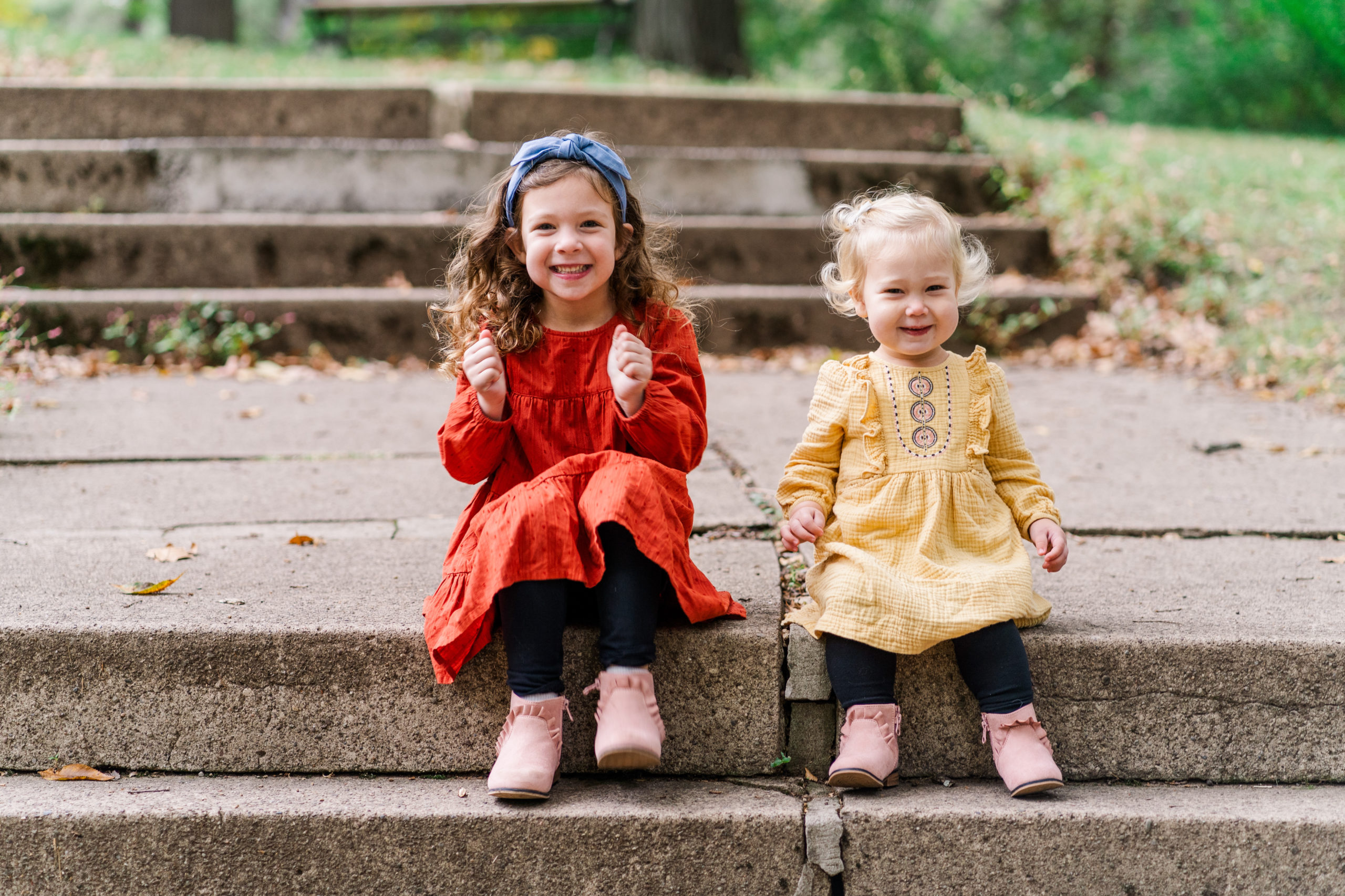 outdoor fall family session